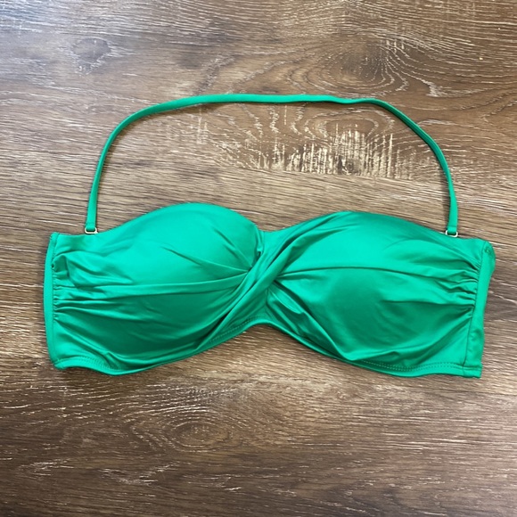 CUPSHE Swimsuit - Picture 3 of 6